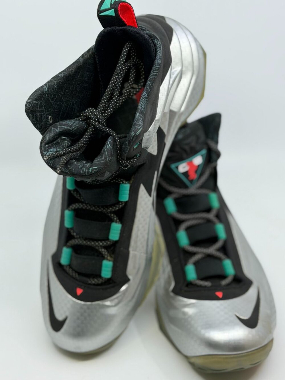Nike Chuck Posite 684758-001 Metallic Silver Black Mens 10.5 Charles Barkley